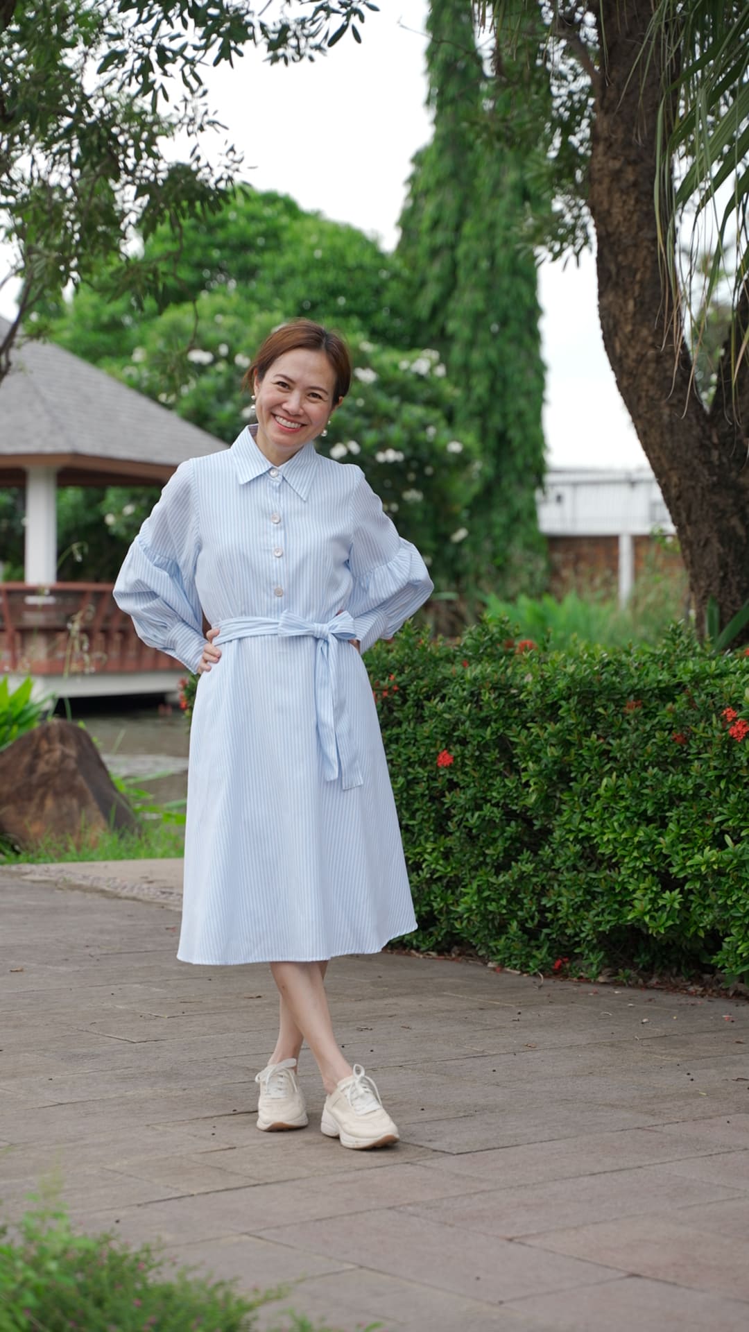 เดรสแขนป่อง
