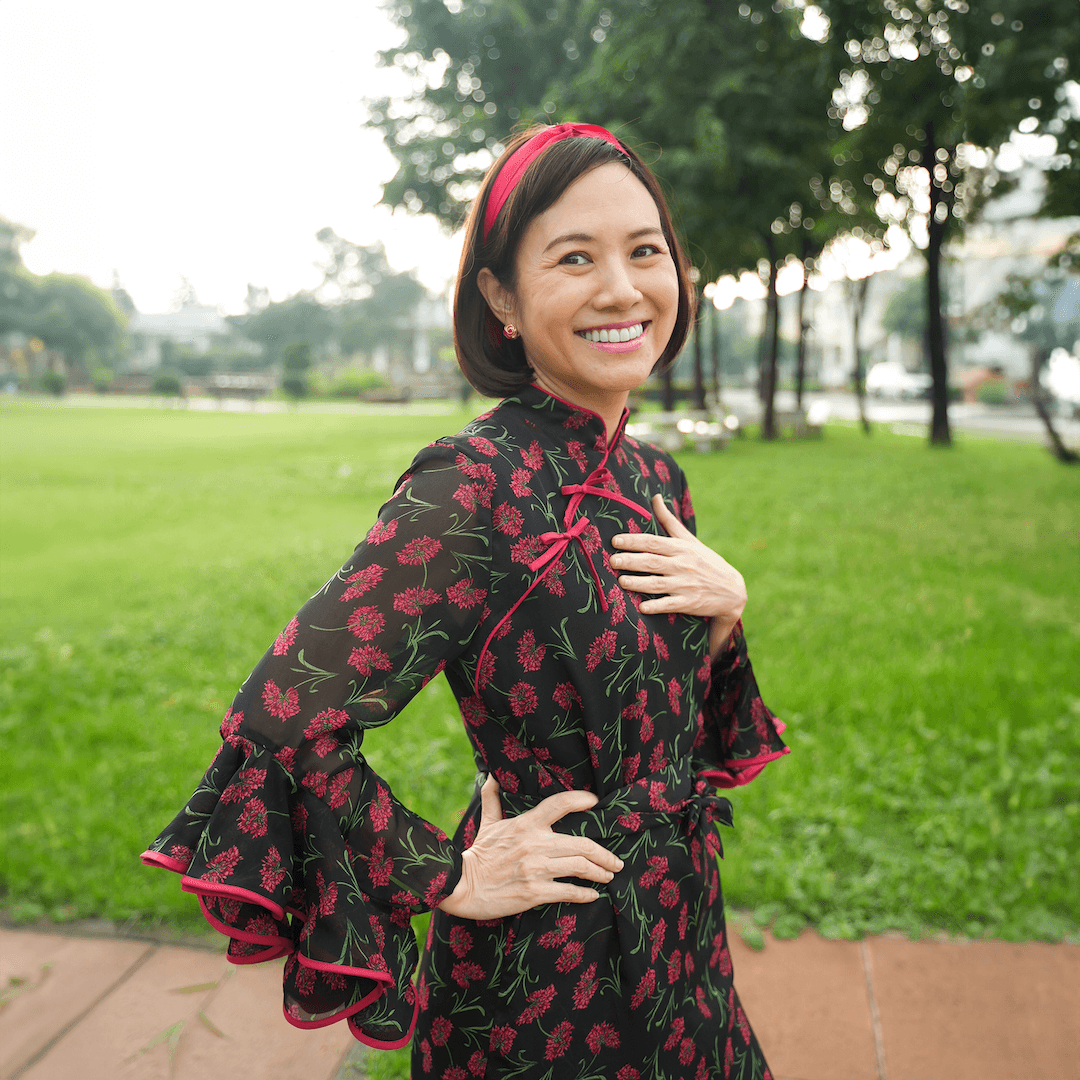 Chinese Collar Dress – ชุดกี่เพ้าดอกเข็มสีแดง