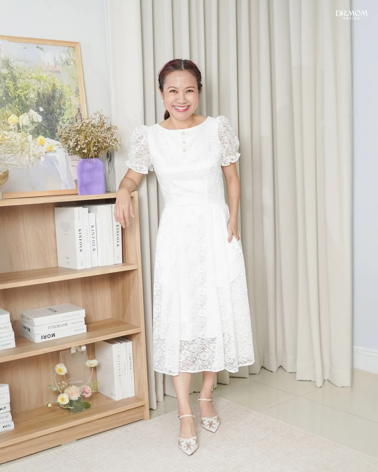 เดรสลูกไม้ขาว White Lace Vintage Dress